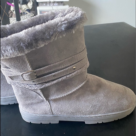 Fury winter boots! - Picture 2 of 7